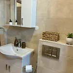 Apartment Triumph *