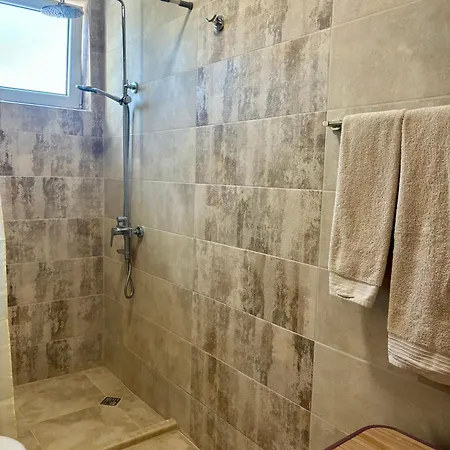 Apartment Triumph
